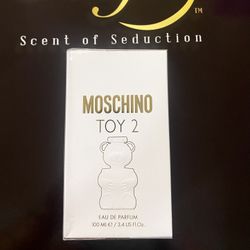 Moschino Perfume