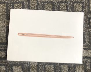 Brandnew MacBook Air 13” Early 2020(intel core i5 512GB SSD)