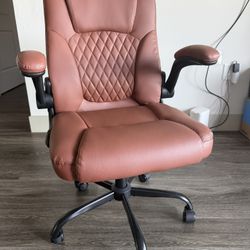 Leather Office Chair NEW!
