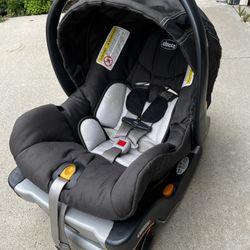 Chicco Keyfit Infant Car Seat + Base