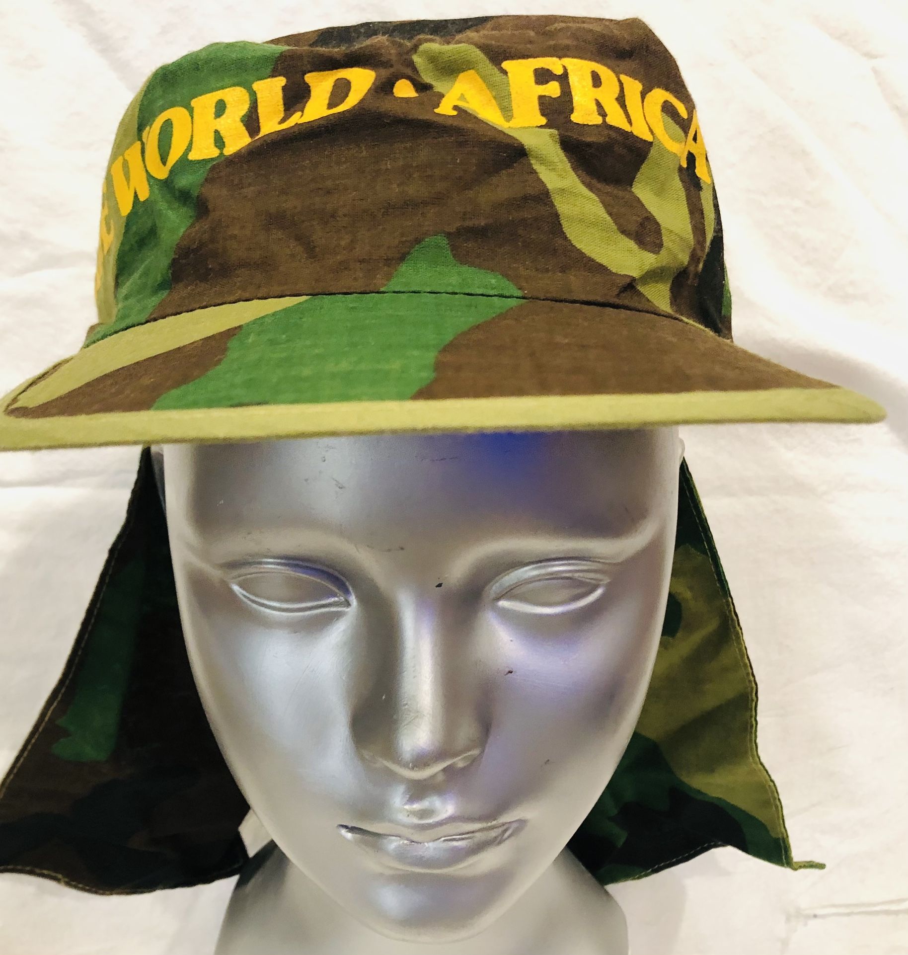 VINTAGE MARINE WORLD HAT