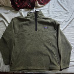 Patagonia  quarter zip Fleece