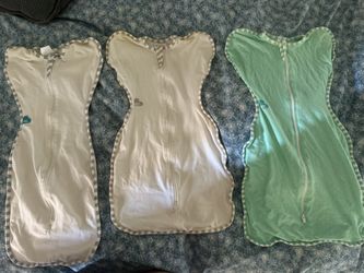 3 Love to dream Swaddle Up Organic swaddles
