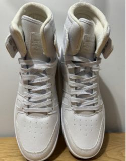 Levi Hi Top