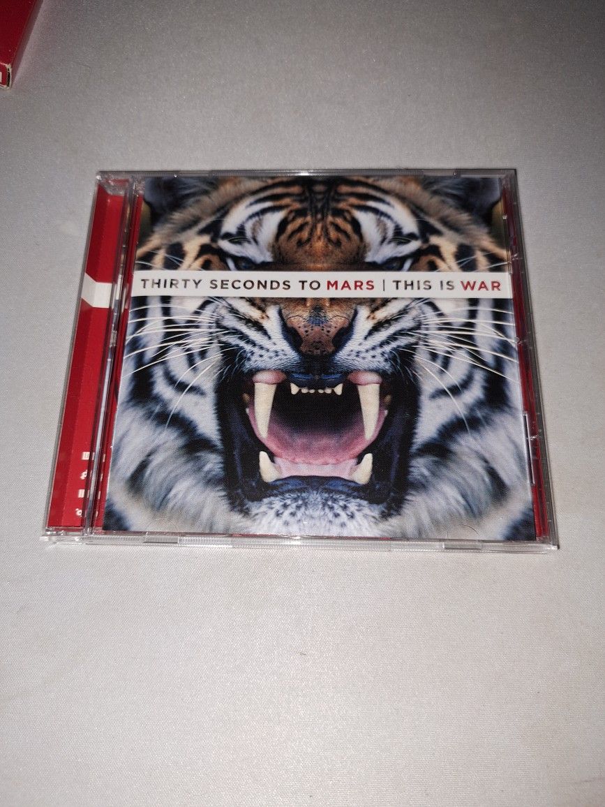 Thirty Seconds To Mars - This Is War (CD)