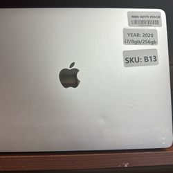 On Sale MacBook Air I7/8GB/256GB