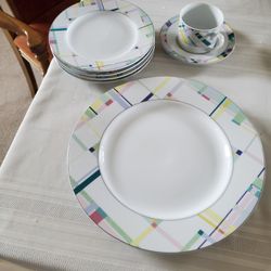 Christopher Stuart China,: Serving Plate, 4 Luncheon Plates, Cup And Saucer