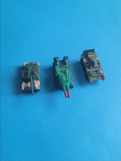 Micro Machines / Kenner, Mega Force Battle Tanks KPT89, Metal / Diecast Lot - 3