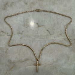 Cuban Link Chain - Cross Piece 