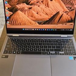 Galaxy Book4 Pro 360 Touchscreen
Windows 11 Home