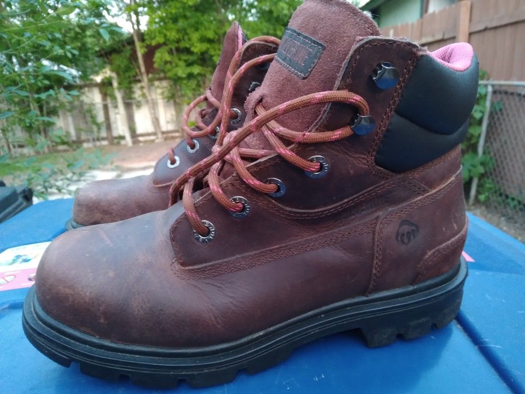 WOMEN'S WOLVERINE FLOORHAND WATERPROOF STEEL TOE WORK BOOTS for Sale in