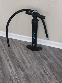 Paddleboard pump