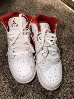 Youth shoes