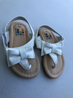 Baby girl sandals size 3
