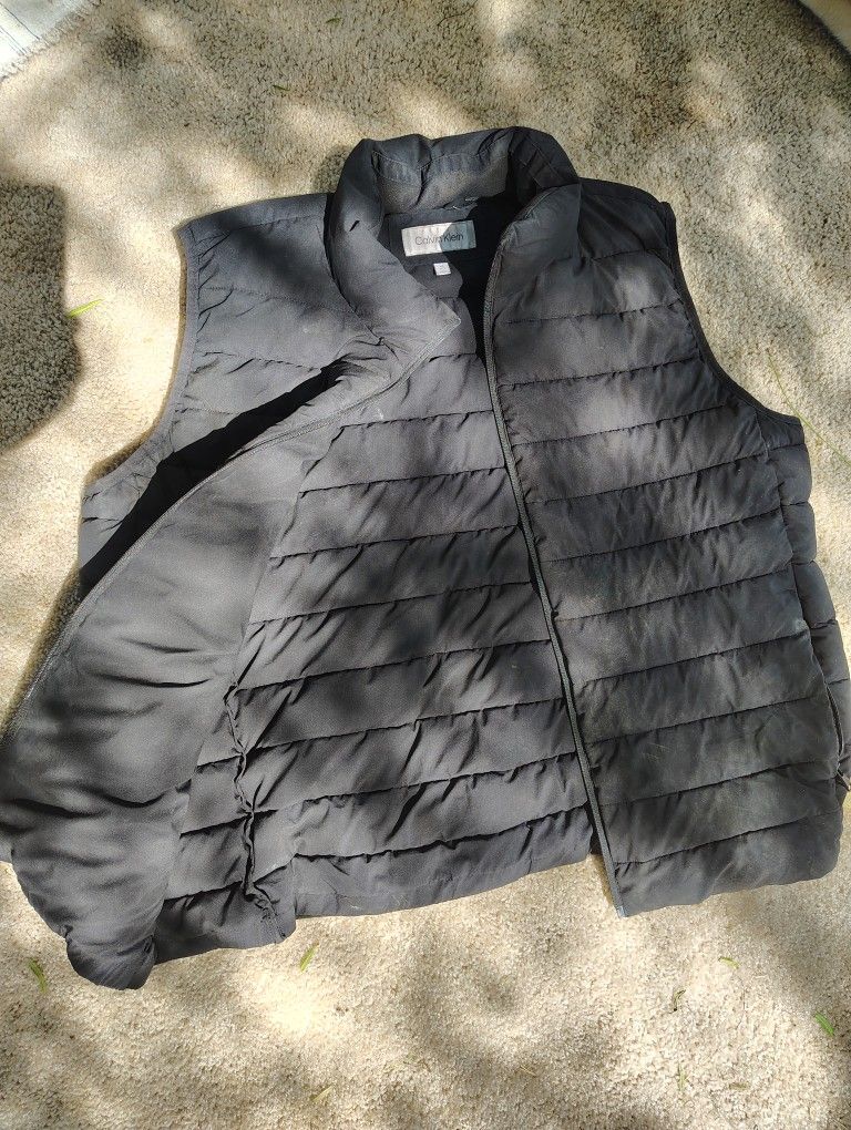 Calvin Klein Men's Puffer Vest