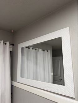 White mirror