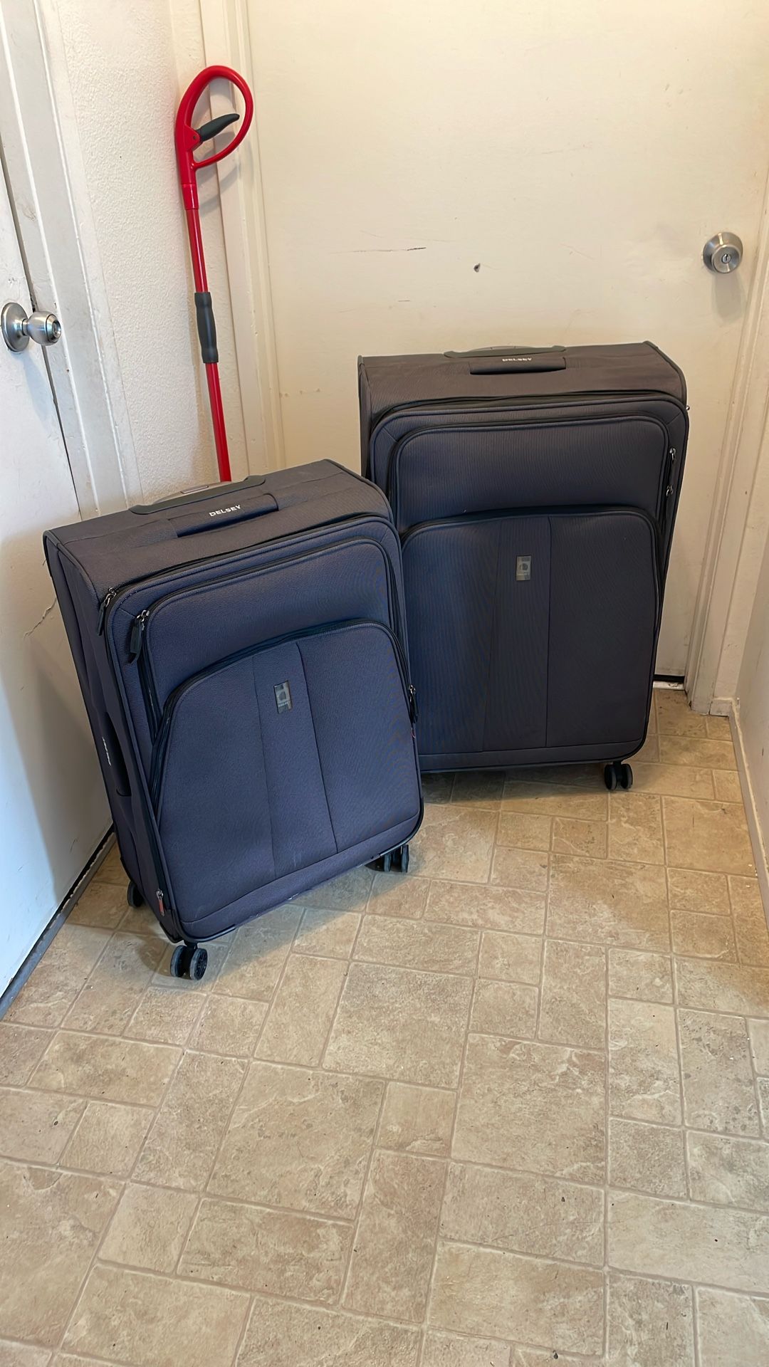 Suitcases Dark Gray