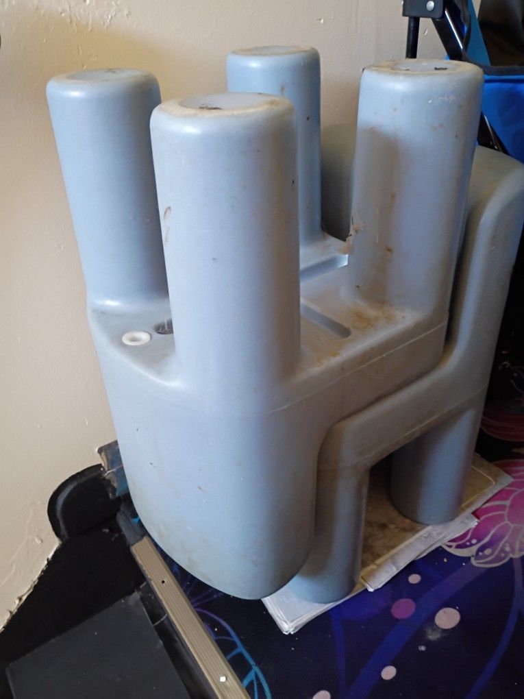 Plastic Kid Chairs X 6