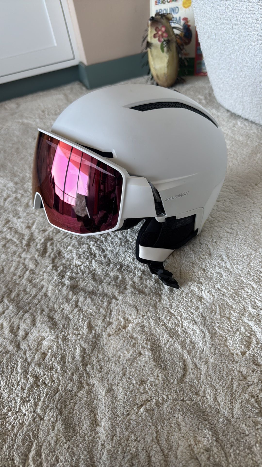 Like NEW Salomon Driver Prime Sigma Plus MIPS White & Pink Ski Helmet