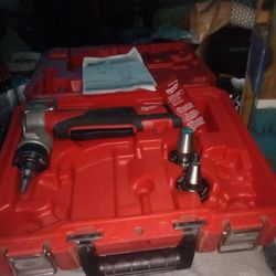 Milwaukee M12 Cordless Propex Explanation Tool 