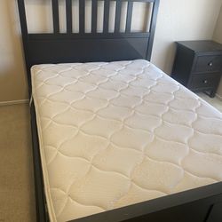 IKEA HEMNESS FULL SIZE BED WITH 4 Set Of Under Bed Storage drawers 