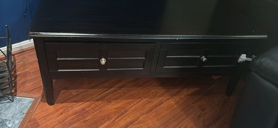 COFFEE TABLE AND 2SIDE TABLES