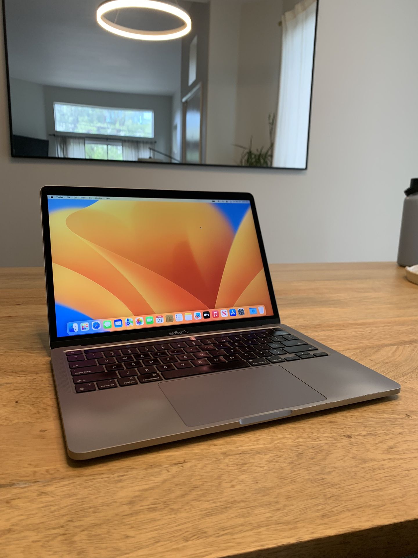 13" MacBook Pro M1