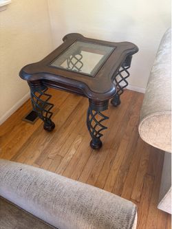 Coffee table and two end tables Coffee table and two end tables
