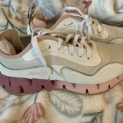 Reebok zig zag dynamic women’s 7.5