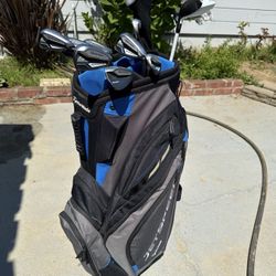 Golf Clubs Like New - Set