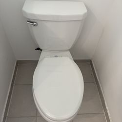 toilet Proflow Oblong White Toilet Pf6112wh