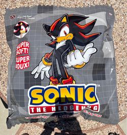 Sonic 18” plush