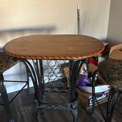 Table With Chairs $60 OBO