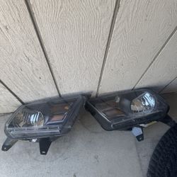 Oem 2011 Mustang Gt Headlights 