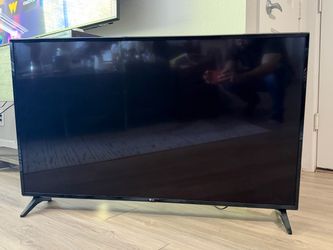 LG 50” TV 4K UHD