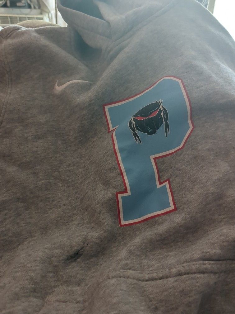 Nike Predator Hoodie Kids Large 