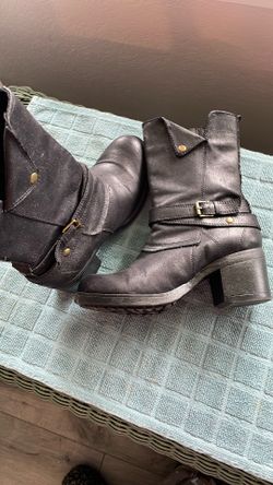 Ladies Black Leather Boots