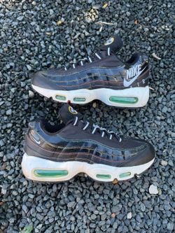 Nike Air Max 95 Windbreaker Black Size 7W 5.5M