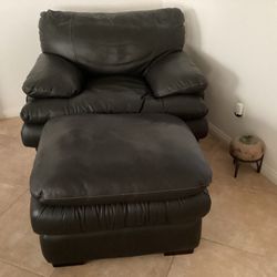 Living Room Couch, Love Seat, And Chair With Ottoman