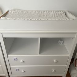 Delta Changing Table $65 Obo