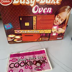 Vintage 1979 Easy bake Oven 