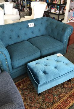 Love seat