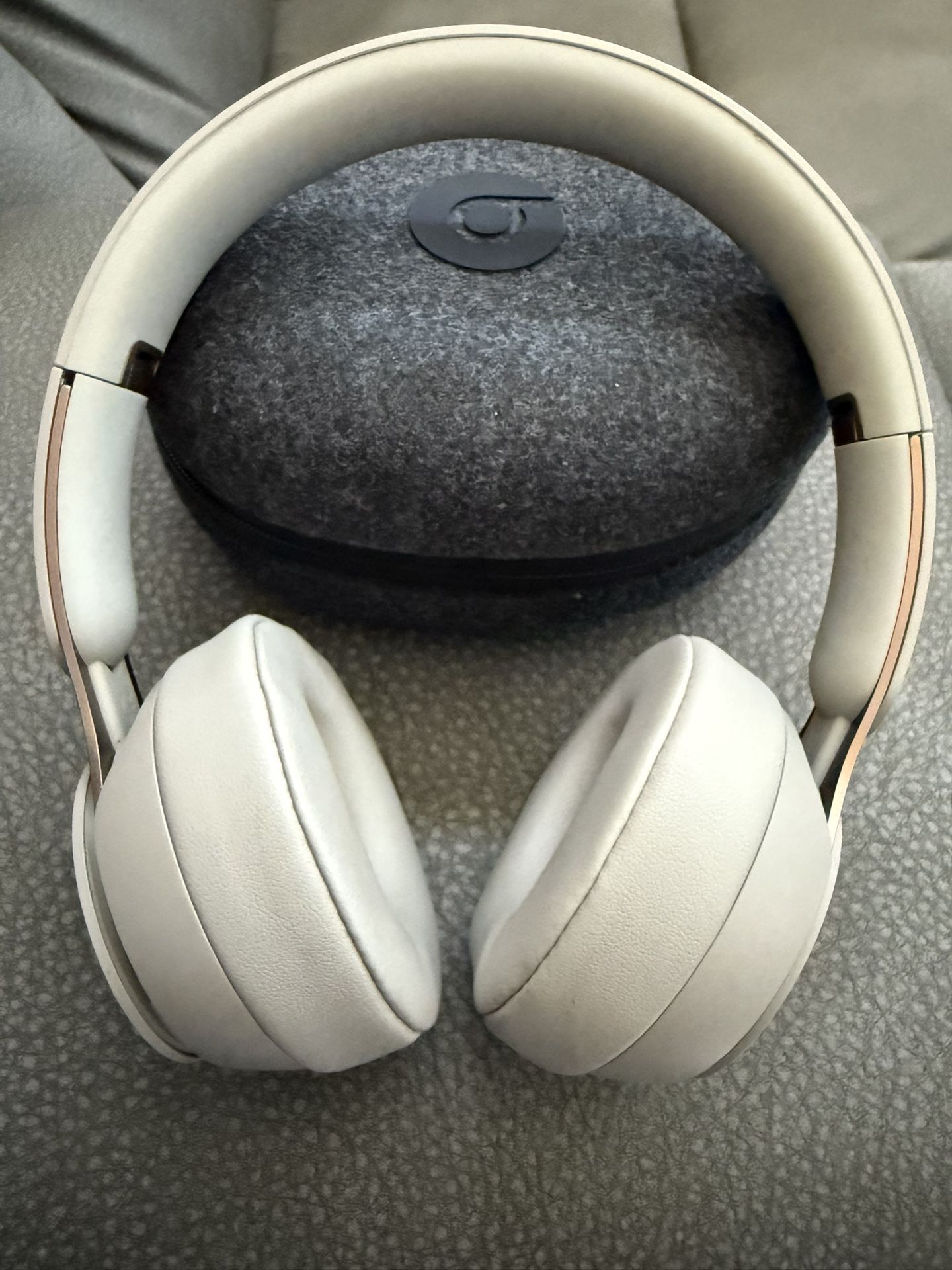 Beats Solo Pro Headphones