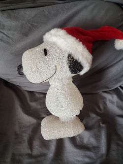 Peanuts Snoopy 12” Acrylic Lighted Christmas Decoration