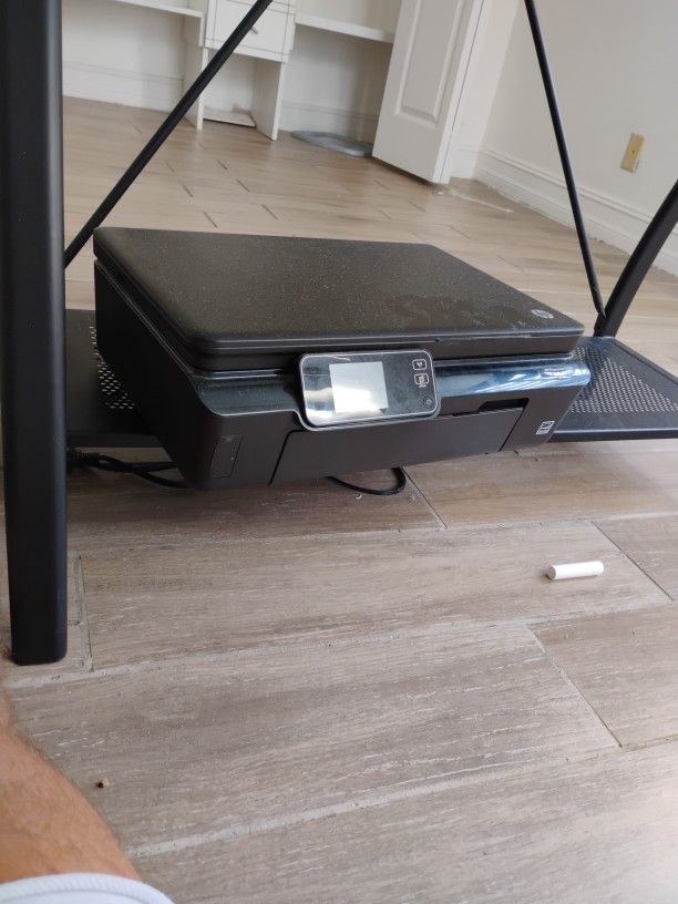 HP PHOTOSMART 5520 $40!!!!
