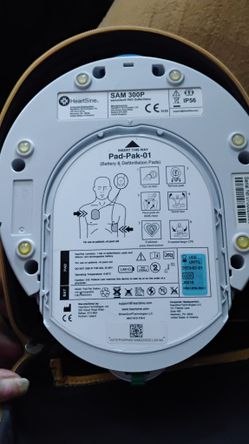 Heartsine Defibrillator