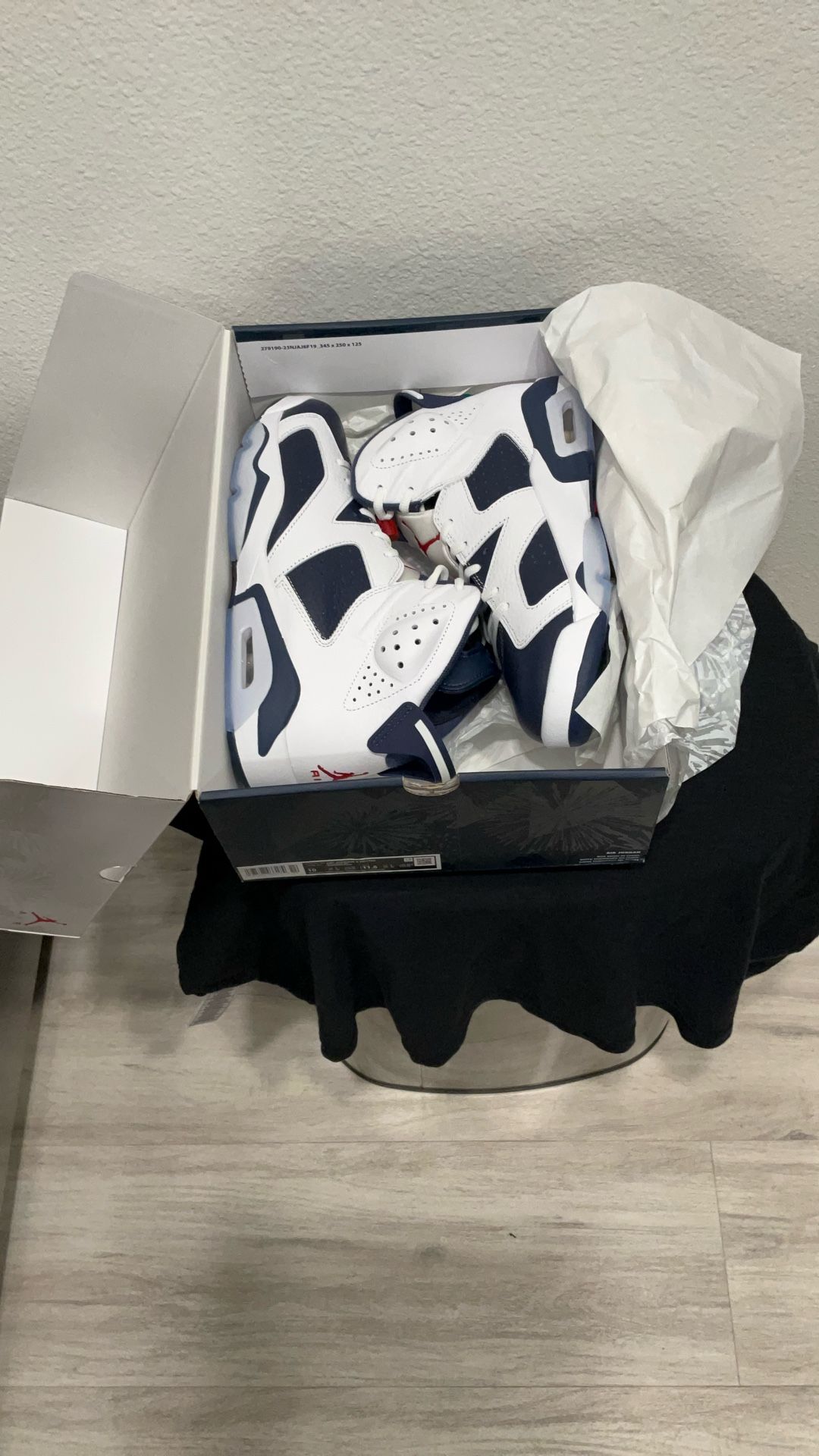 Jordan 6 Retro Nike Size 10