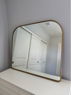 West Elm Mirror - Streamline Metal Wide Arch Mantel Mirror