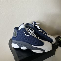 Jordan 13s Size 7Y/ 9 Women’s 
