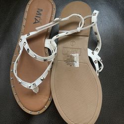 Mia Sandals